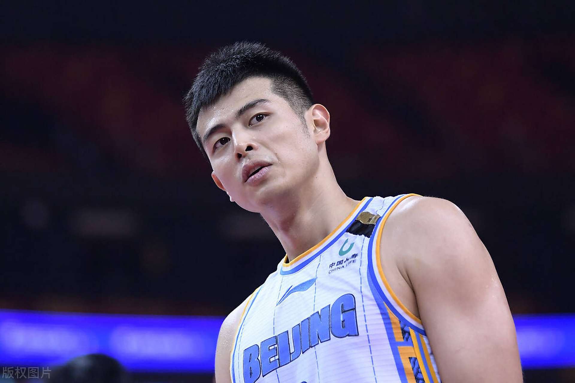 ayx官方正版入口官网关于今晚北京首钢备战CBA常规赛，更衣室发声细节曝光，话题不断，团队化学反应显著的信息