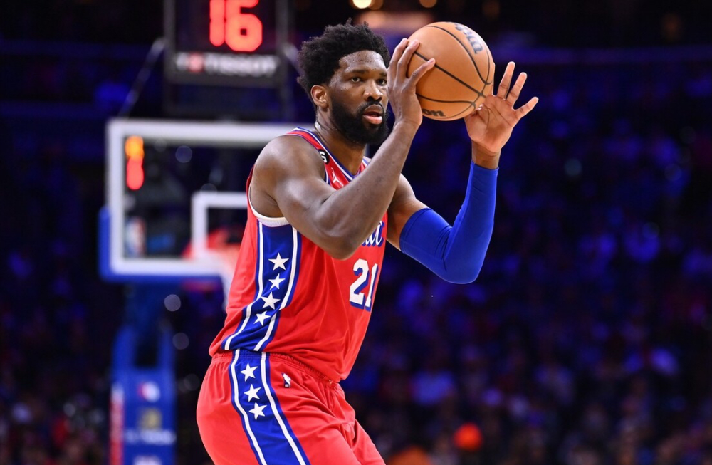 爱游戏登录注册通道关于俄克拉荷马雷霆训练开放日，今晨官宣签约引欢呼，NBA常规赛在即，赛季目标并未改变的信息